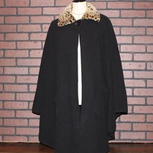 Vintage La Moda faux fur collar cloak